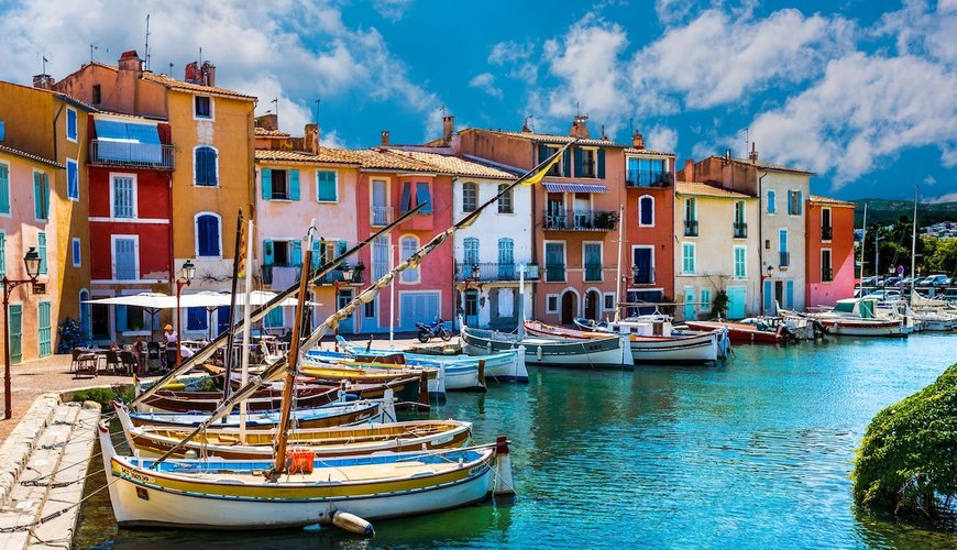 Discover France's Fairytale Towns: Hidden Gems with Storybook Charm