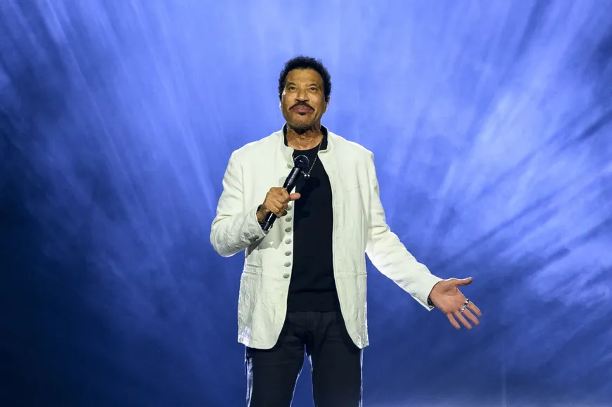 Man arrested in early morning burglary at Beverly Hills home of Lionel Richie