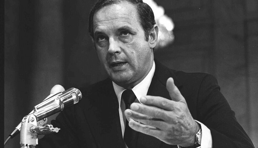 Alexander Butterfield: The Man Who Shook the Oval Office Passes Away at 99