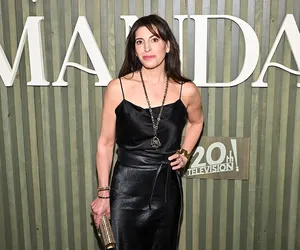 Amanda Knox Hits the Comedy Circuit: A Surprising New Chapter