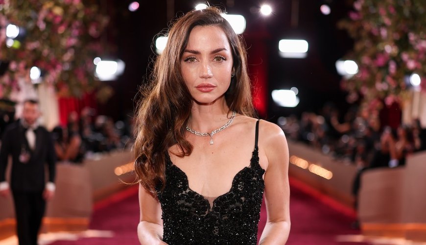 Ana de Armas Embraces Winter Wonderland with Pups and Pals