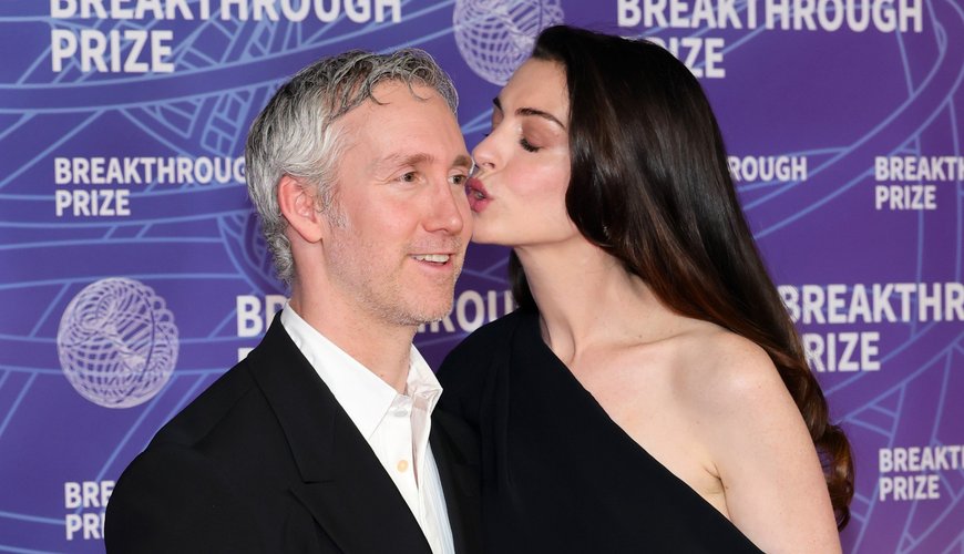Anne Hathaway Radiates Happiness with Baby No. 3 on the Way