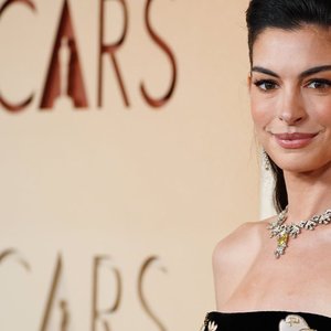 Anne Hathaway's Joyous Baby News & Heartfelt Fertility Journey