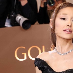Ariana Grande Teases Fans with Upcoming Single from New Album