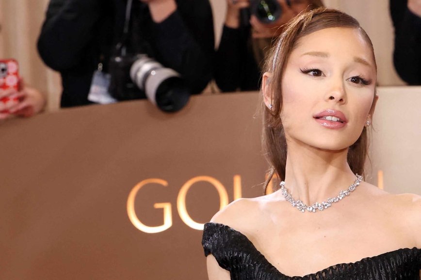 Ariana Grande Teases Fans with Upcoming Single from New Album