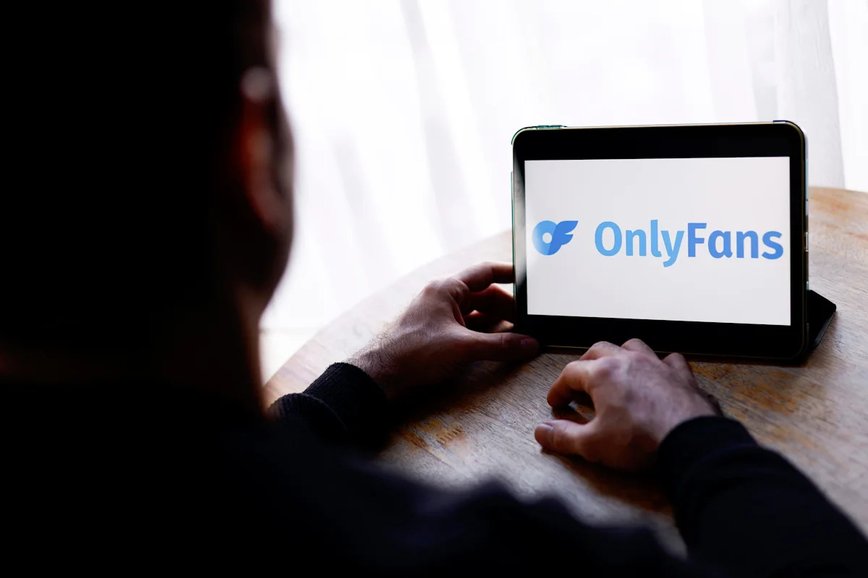 Arizona's OnlyFans Obsession: The Cities Spending the Most