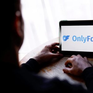 Arizona's OnlyFans Obsession: The Cities Spending the Most
