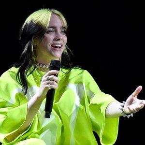 Billie Eilish Doubles Down: Calls Out ICE and Billionaire Silence