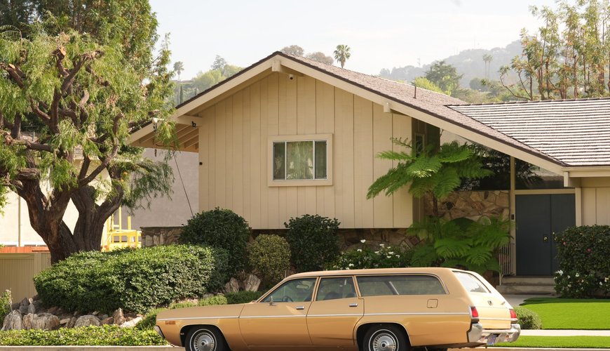 Iconic 'Brady Bunch' House Achieves LA Landmark Status – A Peek into Television History