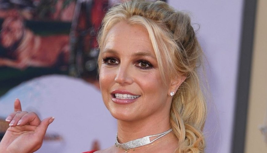 Britney Spears Makes a Low-Key Comeback in Thousand Oaks After DUI Drama