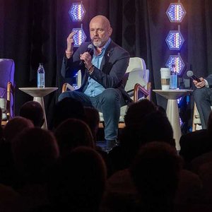 California's Governor Race Heats Up as Candidates React to Swalwell's Exit