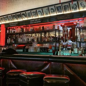 Hollywood's Golden Era Still Shines at The Formosa Café