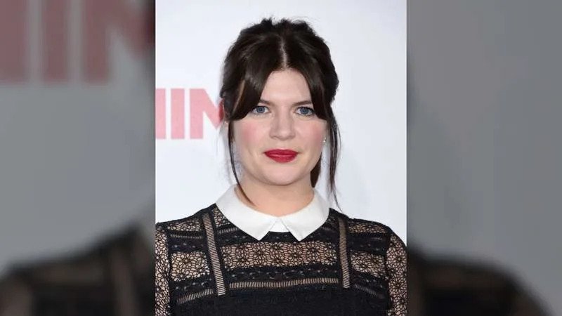 Casey Wilson Spills the Tea on ‘Summer House’ Love Triangle Drama