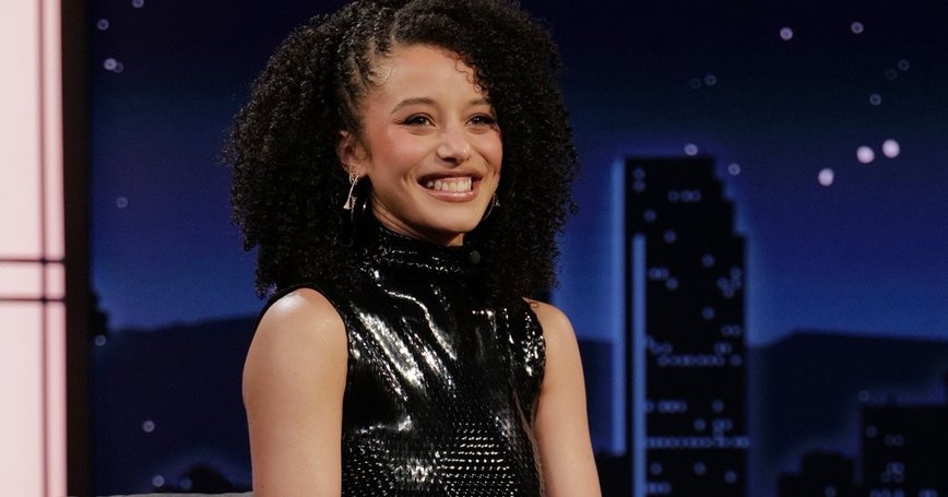 Chase Infiniti Stuns in Strapless Minidress at Paris De Beers Event