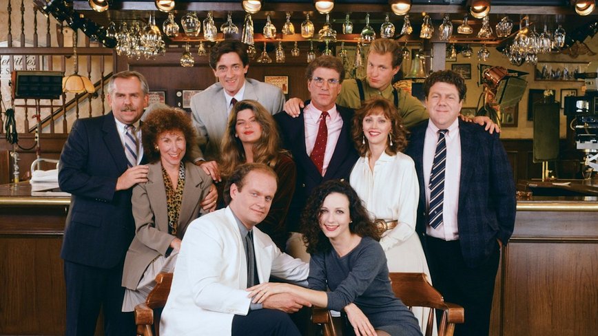 Bebe Neuwirth Stuns at Dance Hall of Fame Ceremony with Timeless Elegance