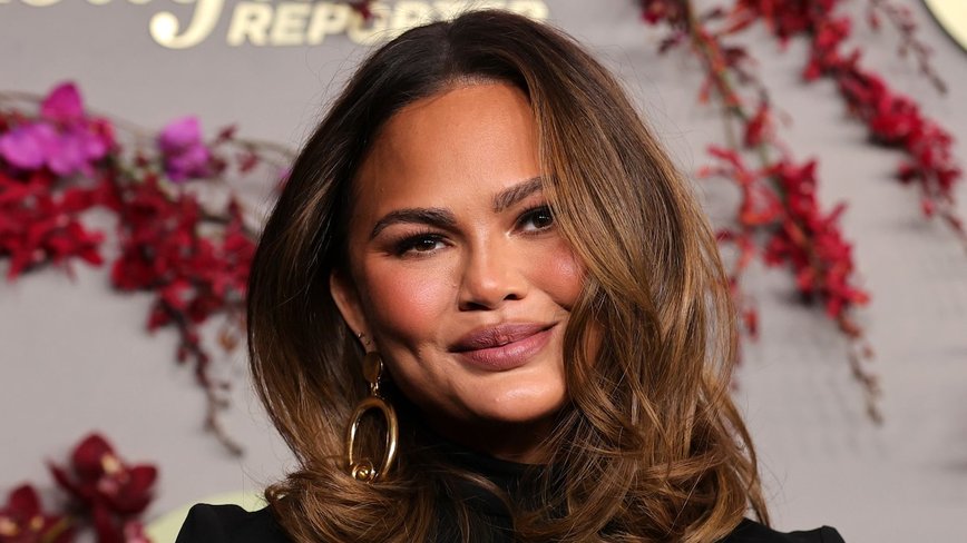 Chrissy Teigen's Sobriety Restart: How a Podcast Episode Changed Everything