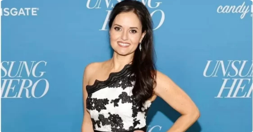 Danica McKellar Trades LA Glitz for Tennessee Tranquility with Hubby Scott Sveslosky