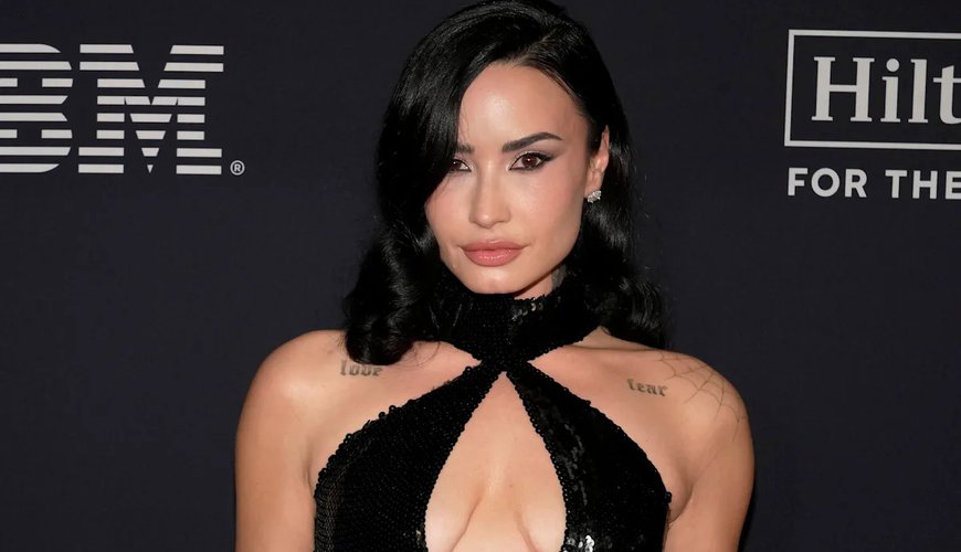 Demi Lovato's Nail Art: Short and Chic Glamour for the LA Scene