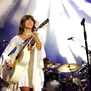 Ella Langley Returns to Auburn for a Dazzling 'Dandelion Tour'
