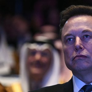 Elon Musk's Wealthy Woes: Why Money Isn't Filling His Happiness Meter