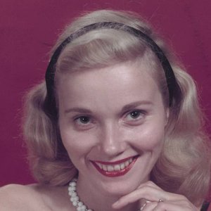 Eva Marie Saint's Secret to a Centenarian Life: Daily Walks and Dodgers Love