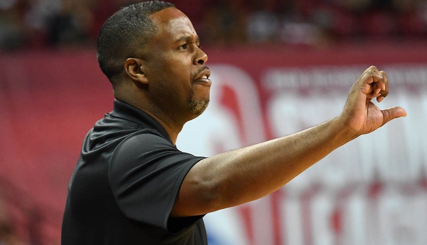 Former Laker Damon Jones Caught Up in NBA Gambling Scandal