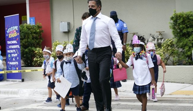 FBI Uncovers Drama: LA Schools Superintendent's Shocking FBI Raid