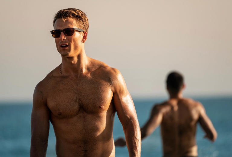 Glen Powell's Hollywood Journey: From Near-Misses to Stardom