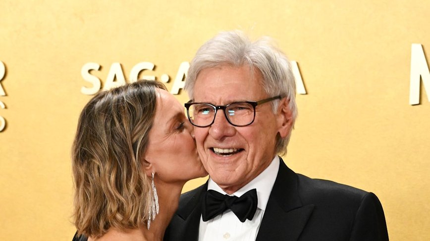 Harrison Ford and Calista Flockhart Light Up the SAG Red Carpet with Rare Appearance