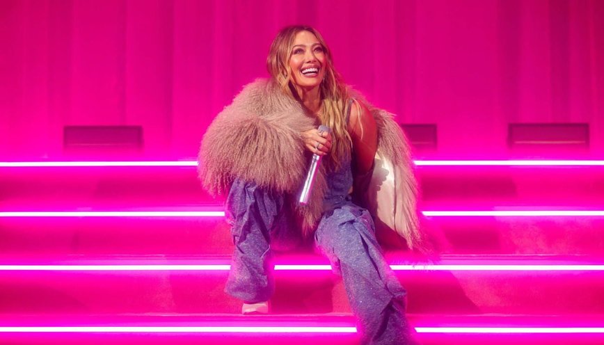 Hilary Duff Sets the Stage for a 'Lucky Me' Comeback Tour in 2026