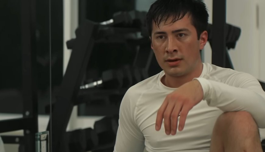 Hudson Williams Finds Comfort in Vancouver's Chill Vibes