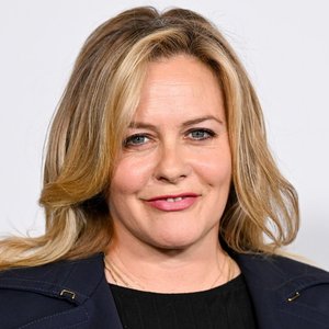 Alicia Silverstone's Eco Oasis: Discovering Her Timeless L.A. Sanctuary