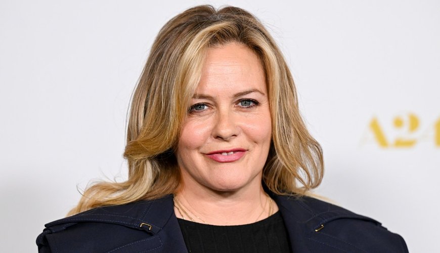 Alicia Silverstone's Eco Oasis: Discovering Her Timeless L.A. Sanctuary