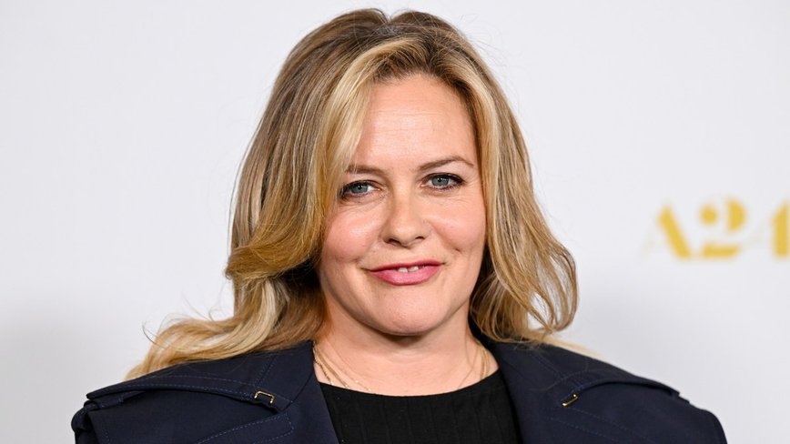 Alicia Silverstone's Eco Oasis: Discovering Her Timeless L.A. Sanctuary