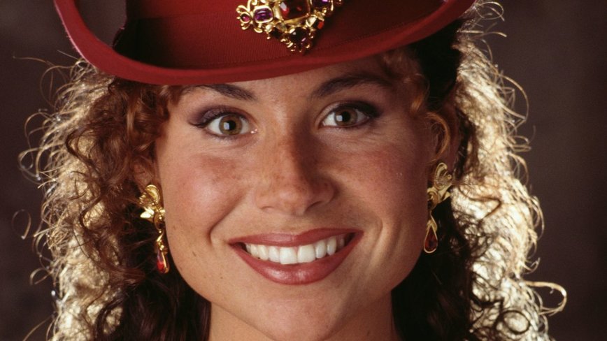 Minnie Driver Stuns With Timeless Glamour: A Bond Girl's Ageless Charm