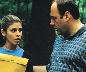 Jamie-Lynn Sigler Reflects on James Gandolfini's Funeral as the True Farewell to 'The Sopranos'