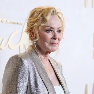 Jean Smart's 2023 Health Scare: A Hollywood Heart-to-Heart