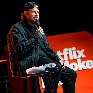 Jelly Roll's Comedy Show Sparks Laughter at Netflix Festival