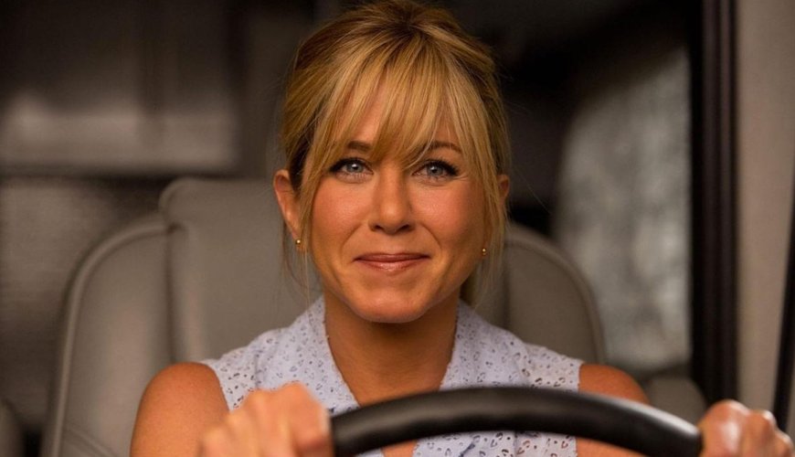 Jennifer Aniston's Hair Revelation: The True Brunette Behind the Blonde