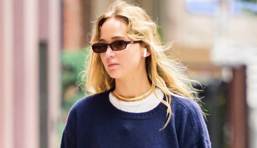 Jennifer Lawrence Slays Fall Fashion with a $398 Bag and The Row Slippers in LA