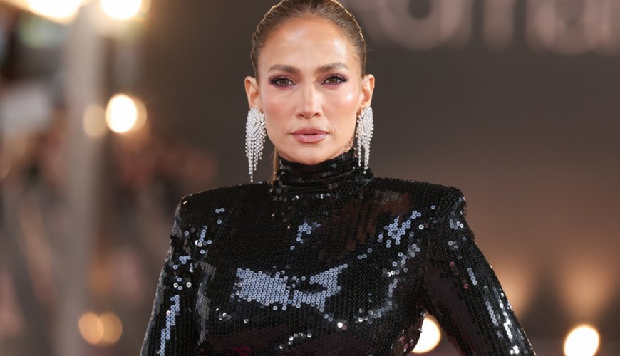 J.Lo and the Fam Jam: A Starry Night at Ariana Grande's LA Concert