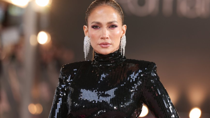 J.Lo and the Fam Jam: A Starry Night at Ariana Grande's LA Concert