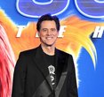 Hollywood Honors: Jim Carrey Bids Farewell to Iconic Director Chuck Russell