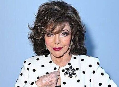 Joan Collins Stuns at Star-Studded Golden Globes Brunch