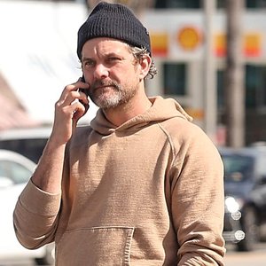 Joshua Jackson Spotted in Sherman Oaks – What's the Dawson's Creek Star Up To?