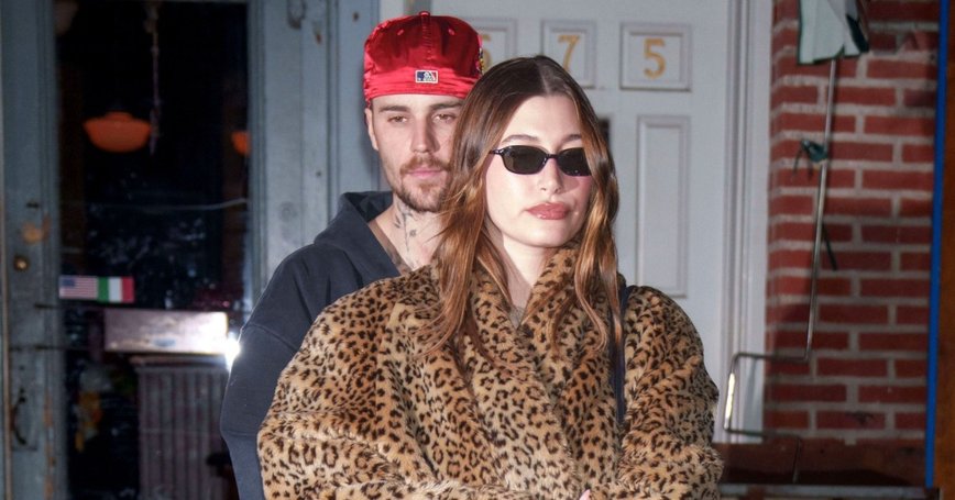 Justin & Hailey Bieber's Coachella PDA: Love in Full Bloom