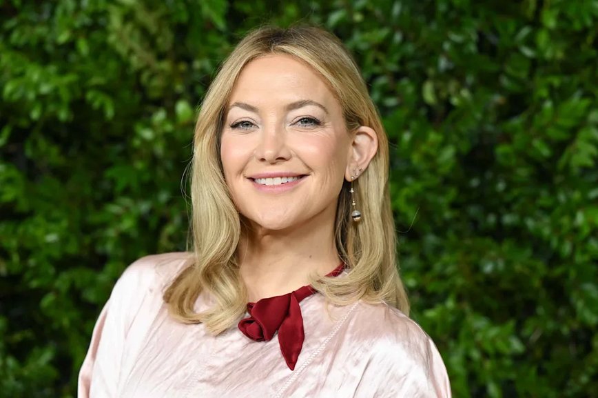 Kate Hudson's Daring NYC Style: Topless Under a Blazer