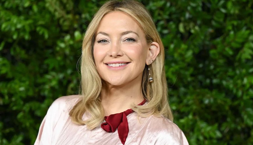 Kate Hudson's Daring NYC Style: Topless Under a Blazer