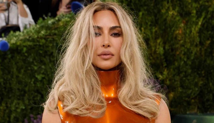 Kim Kardashian Lifts the Curtain on Her Latest Bold Fashion Moment