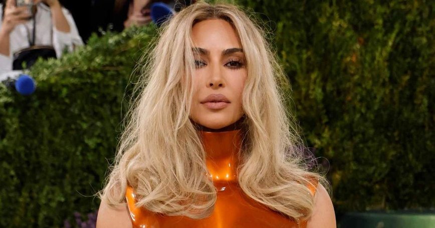 Kim Kardashian Lifts the Curtain on Her Latest Bold Fashion Moment